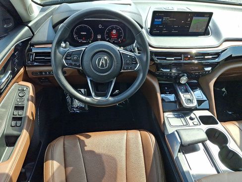 Used 2024 Acura MDX SH-AWD w/ Technology Package image 11