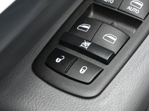 Used 2022 RAM 1500 Big Horn AWD/4WD image 14