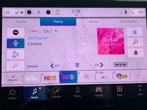 New 2025 Jeep Grand Cherokee Limited w/ Black Appearance Package image 24