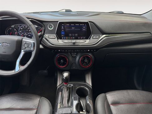 Used 2022 Chevrolet Blazer RS w/ Enhanced Convenience Package image 11