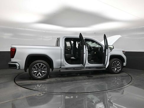 New 2026 GMC Sierra 1500 Denali w/ Denali Reserve Package AWD/4WD image 45