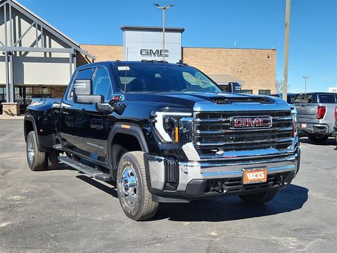 New 2026 GMC Sierra 3500 SLE w/ SLE Value Package image 2