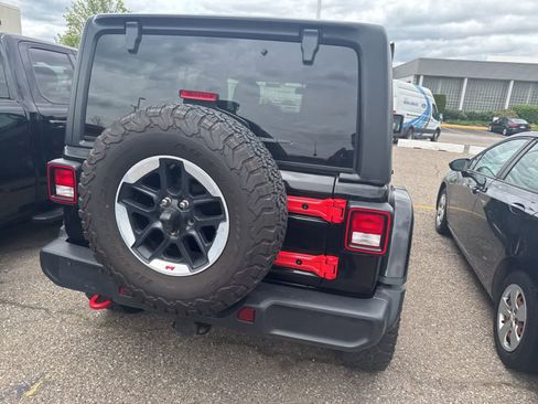 Used 2021 Jeep Wrangler Unlimited Rubicon w/ Uconnect 4C Nav & Sound Group AWD/4WD image 12