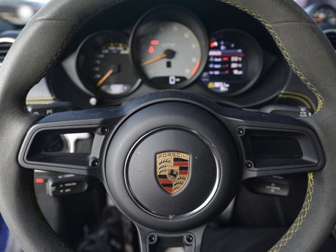 Certified 2022 Porsche 718 Cayman GT4 RWD image 16
