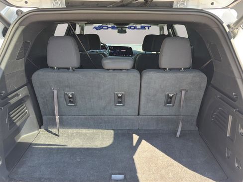 Used 2024 Chevrolet Traverse LT AWD/4WD image 34