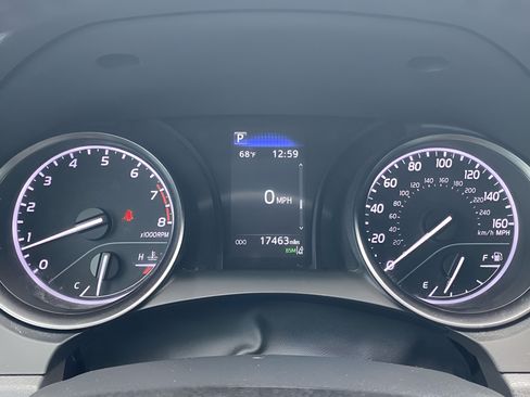 Used 2024 Toyota Camry SE w/ Convenience Package FWD image 23