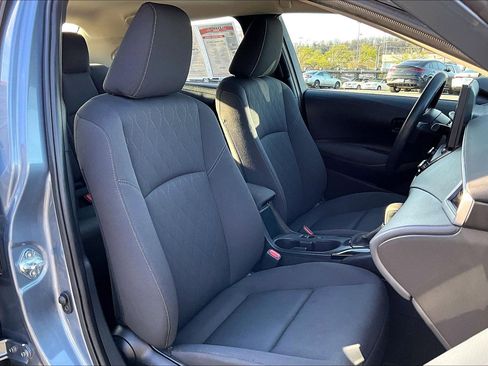 Used 2024 Toyota Corolla LE image 7