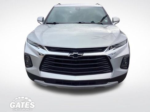 Used 2022 Chevrolet Blazer LT FWD image 2