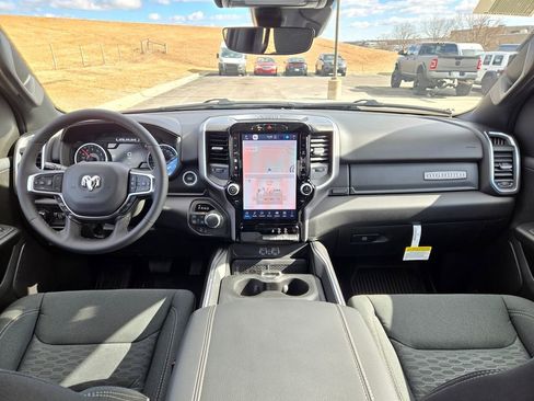 New 2026 RAM 1500 4x4 Crew Cab image 14