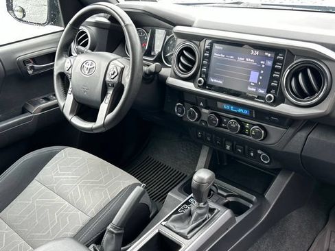 Certified 2023 Toyota Tacoma TRD Off-Road w/ Technology Package AWD/4WD image 34