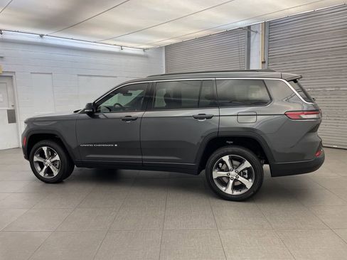 New 2025 Jeep Grand Cherokee L Limited image 5