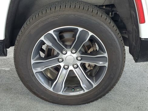 Used 2023 Jeep Grand Wagoneer L 4WD image 6