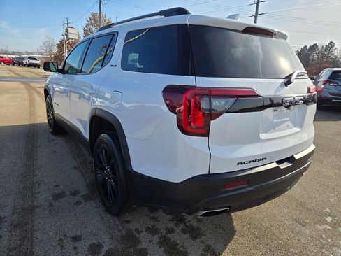 Used 2023 GMC Acadia SLE w/ Driver Convenience Package image 6