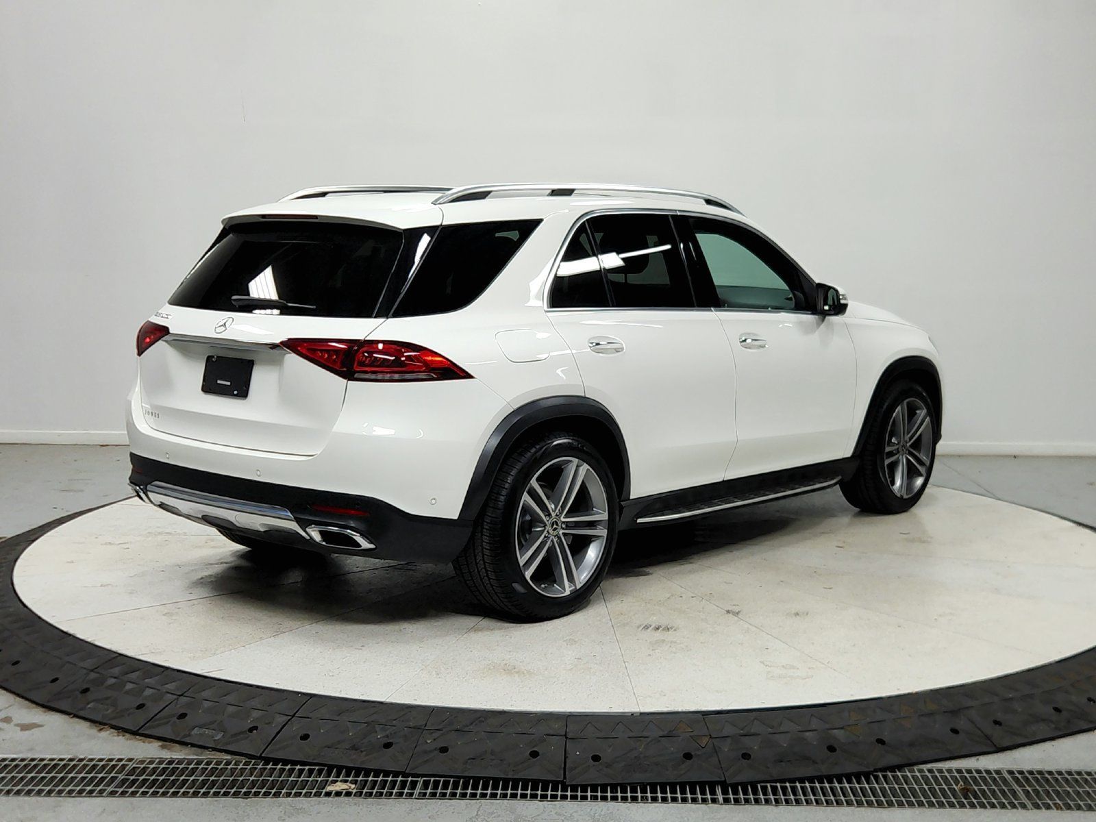Used 2022 Mercedes-Benz GLE 350 image 8