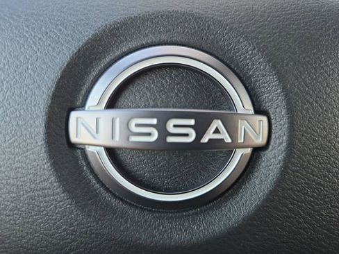 New 2026 Nissan Armada SL w/ Captain's Chari Seat Package image 5