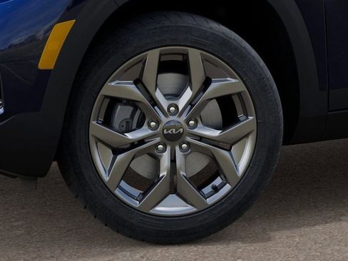 New 2026 Kia Seltos LX image 9