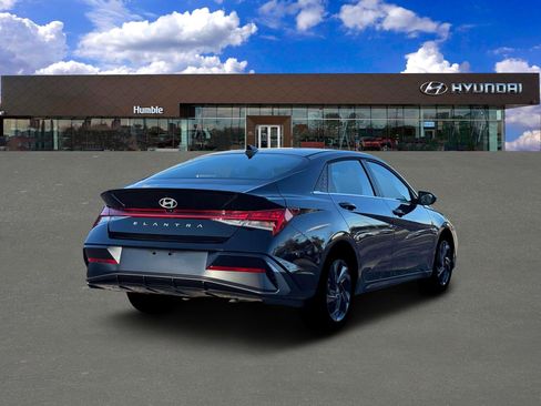New 2026 Hyundai Elantra SEL Sport Premium FWD image 7