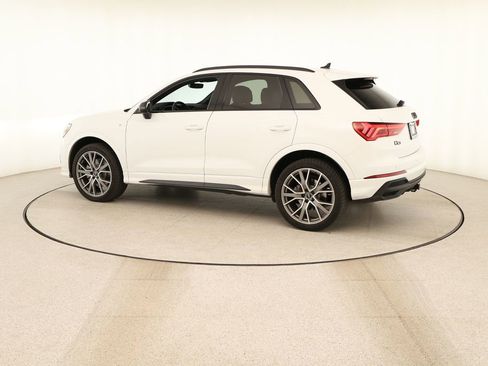 Certified 2025 Audi Q3 2.0T Premium Plus w/ Premium Plus Package AWD/4WD image 3