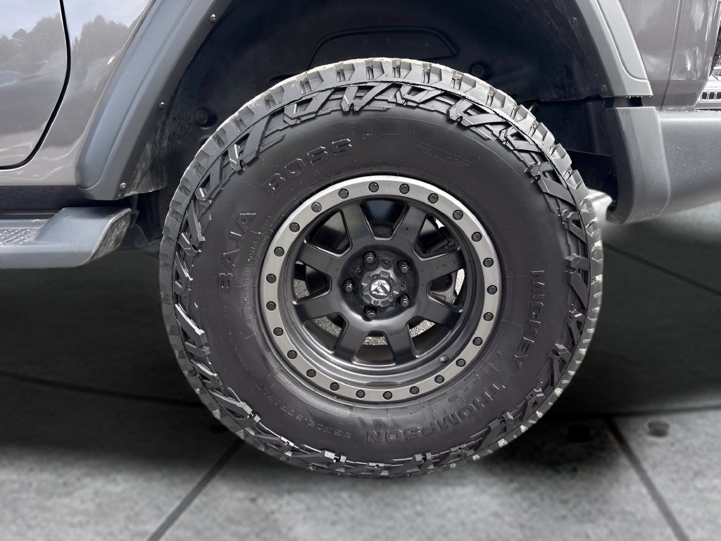 Used 2020 Jeep Wrangler Sport AWD/4WD image 30