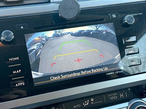 Used 2016 Subaru Outback 2.5i Limited image 14