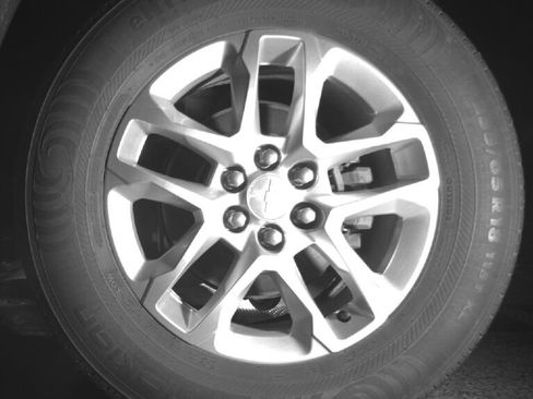 Used 2020 Chevrolet Traverse LT image 35