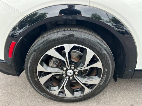 Used 2022 Ford Mustang Mach-E Premium RWD image 13