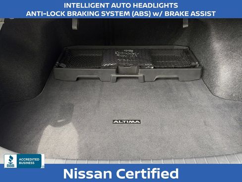 Used 2023 Nissan Altima 2.5 SV AWD/4WD image 10