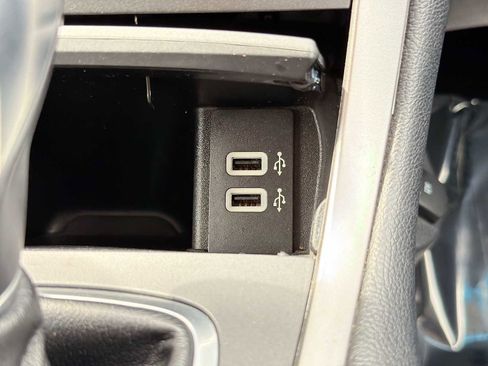 Used 2016 Ford Edge SEL w/ Equipment Group 201A AWD/4WD image 24