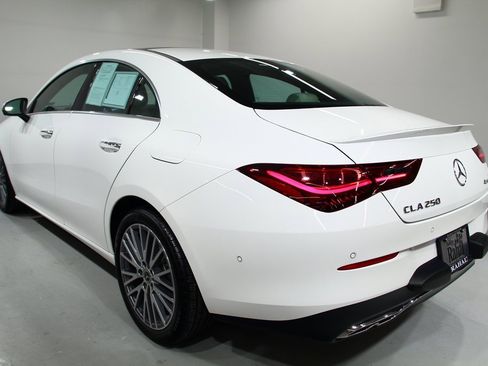 Used 2025 Mercedes-Benz CLA 250 4MATIC image 15