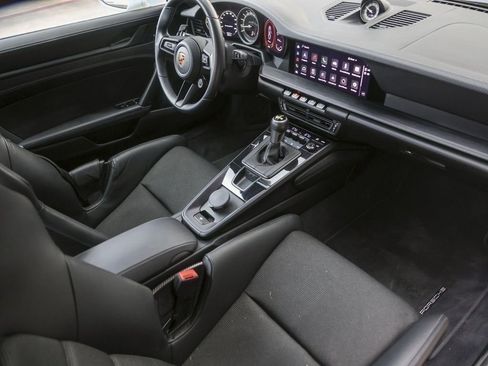 Certified 2022 Porsche 911 GT3 RWD image 38