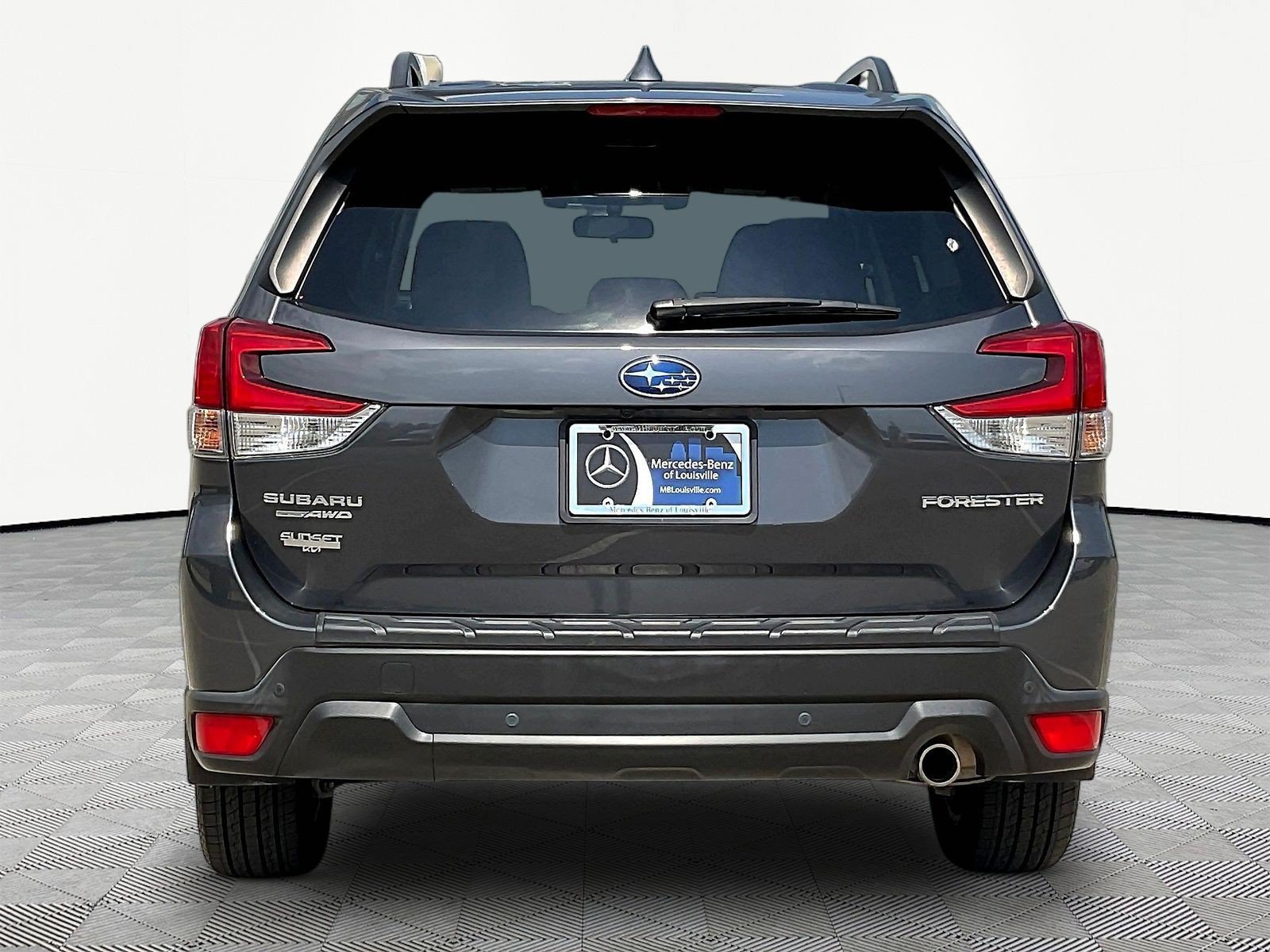 Used 2020 Subaru Forester Limited AWD/4WD image 5