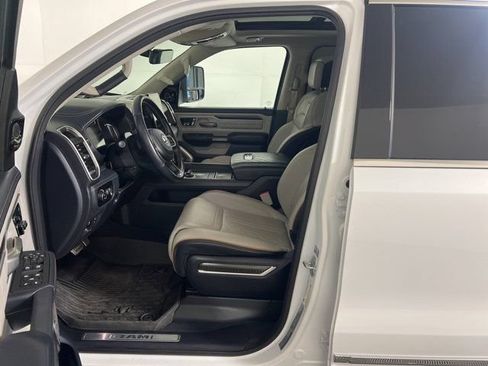 Used 2025 RAM 1500 Tungsten w/ Towing Technology Group AWD/4WD image 13