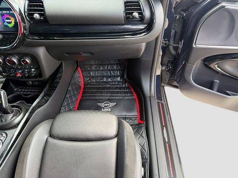 Used 2022 MINI Cooper Clubman John Cooper Works image 17