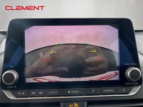 Used 2019 Nissan Altima 2.5 SR w/ SR Premium Package FWD image 19