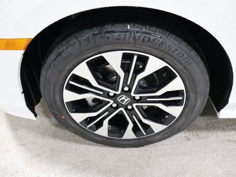 New 2026 Honda Odyssey Elite image 9