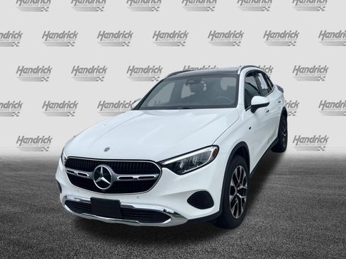 Certified 2025 Mercedes-Benz GLC 350e 4MATIC image 5