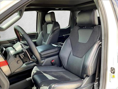 Used 2025 Ford F150 Raptor AWD/4WD image 26