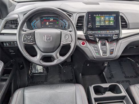 Used 2023 Honda Odyssey Sport image 19