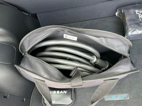 Used 2025 Nissan Leaf SV Plus FWD image 46