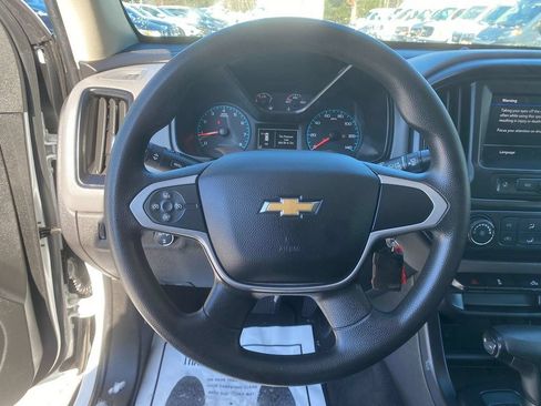 Used 2020 Chevrolet Colorado W/T w/ WT Convenience Package AWD/4WD image 15