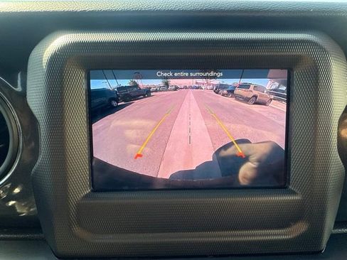 Certified 2022 Jeep Wrangler Unlimited Sport AWD/4WD image 13