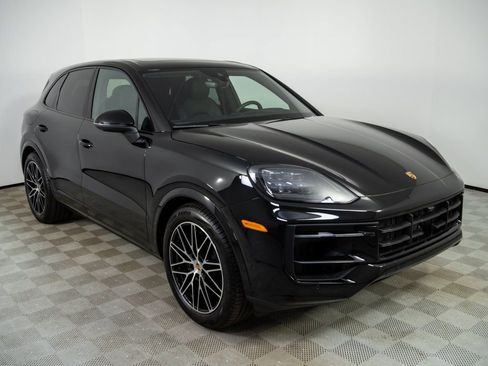 New 2026 Porsche Cayenne AWD/4WD image 27