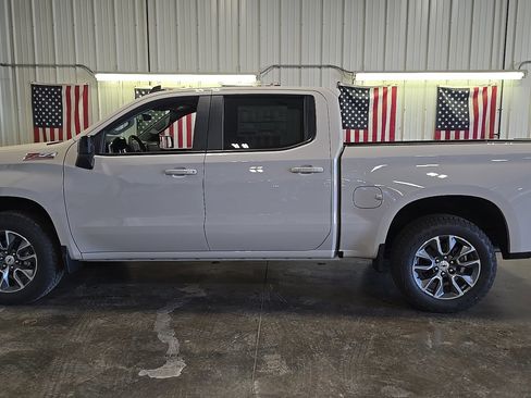New 2026 Chevrolet Silverado 1500 RST w/ True North Edition Plus AWD/4WD image 3