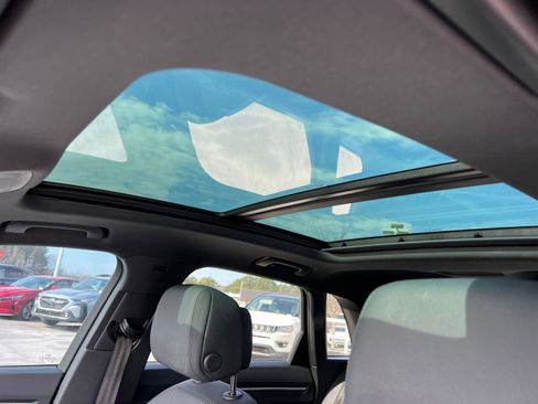 Certified 2022 Audi Q3 2.0T Premium Plus w/ Premium Plus Package image 33