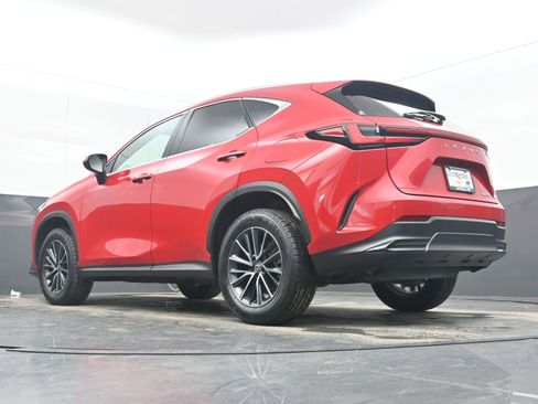 Used 2025 Lexus NX 250 FWD w/ Premium Package image 25