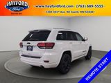 Used 2017 Jeep Grand Cherokee Altitude image 3