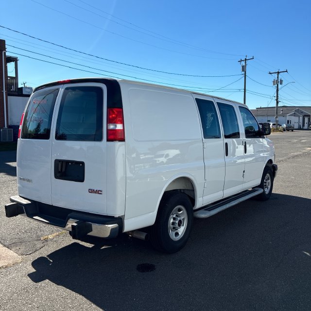 Used 2025 GMC Savana 2500 w/ Driver Convenience Package RWD image 2