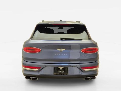 Certified 2023 Bentley Bentayga AWD/4WD image 13