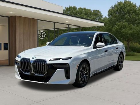 Used 2023 BMW i7 xDrive60 AWD/4WD image 2