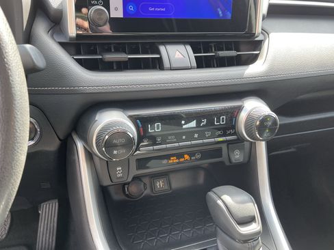 Certified 2024 Toyota RAV4 XLE w/ Convenience Package FWD image 25